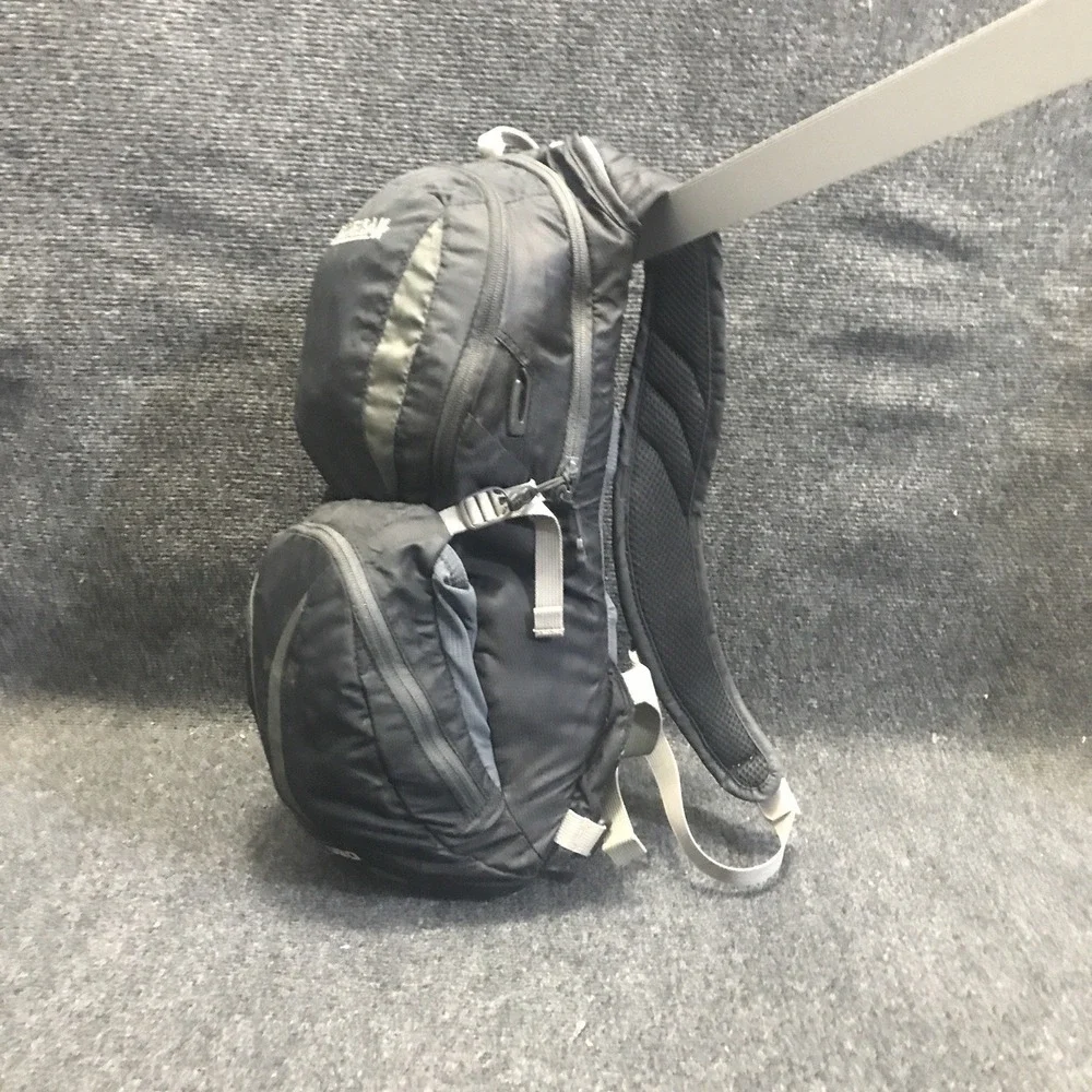 Camelbak lobo hydration